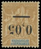 Lot n° 2365 - * - MADAGASCAR 52a : 0,05 sur 30c. brun, surch. T I RENVERSEE, TB